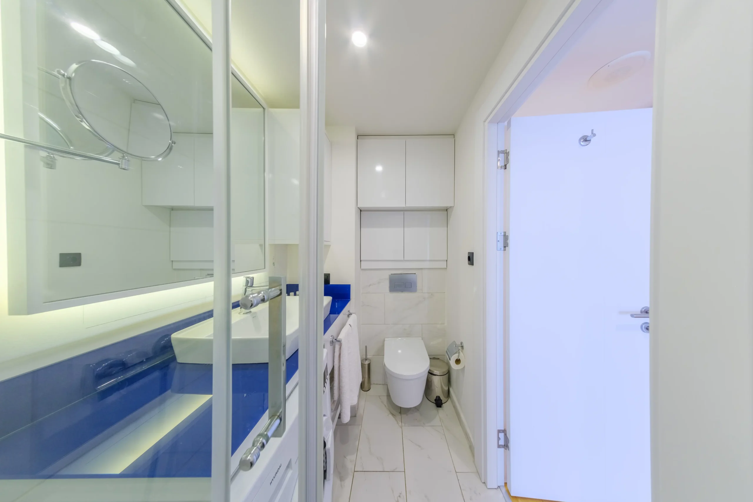 7825b4c8-bffc-45d5-b7b5-c0fc69b67685