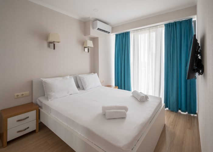 Junior Suite with Sea View (Bedroom) (2)